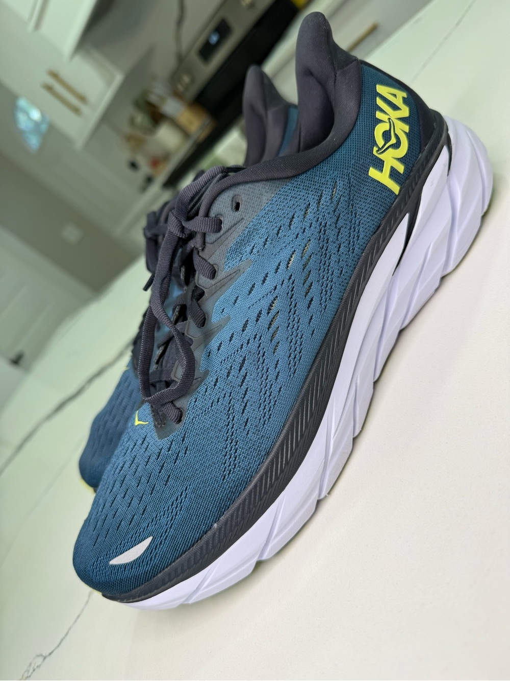 Hoka One One Clifton 8 Blue Graphite Men's Size 10.5 D Running Shoes